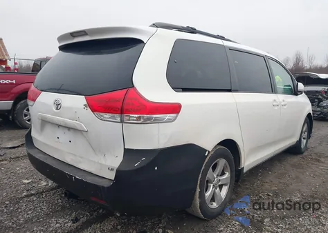 2011 Toyota Sienna Le V6 z USA, uszkodzony, nr VIN 5TDKK3DC0BS096544